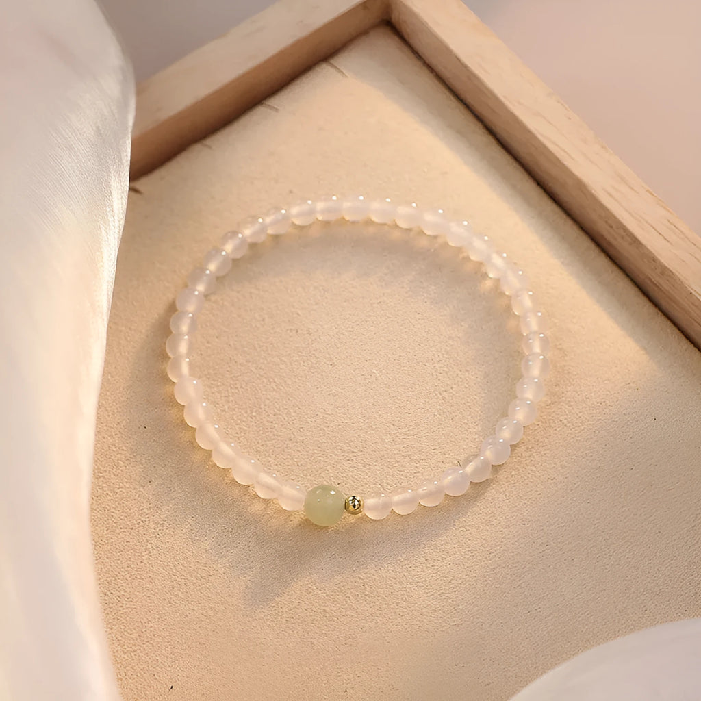 Handmade New Chinese style white agate beaded bracelet for women, 15 cm long.