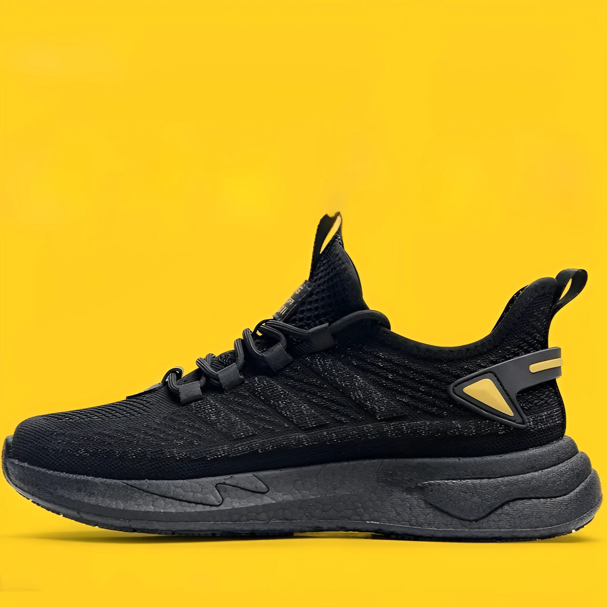 Black non-slip chef shoes for men and women with breathable polyester upper and rubber outsole