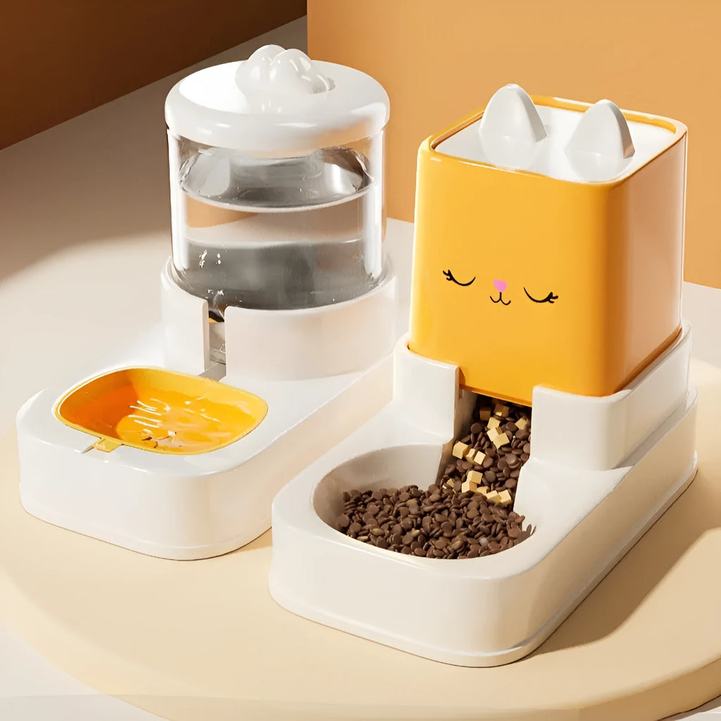 4000ML automatic pet feeder and water dispenser in PP with cream yellow tractor design