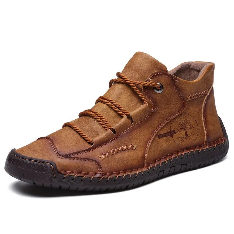Men's leather high-top boots in army green colour with round toe and front lace-up design