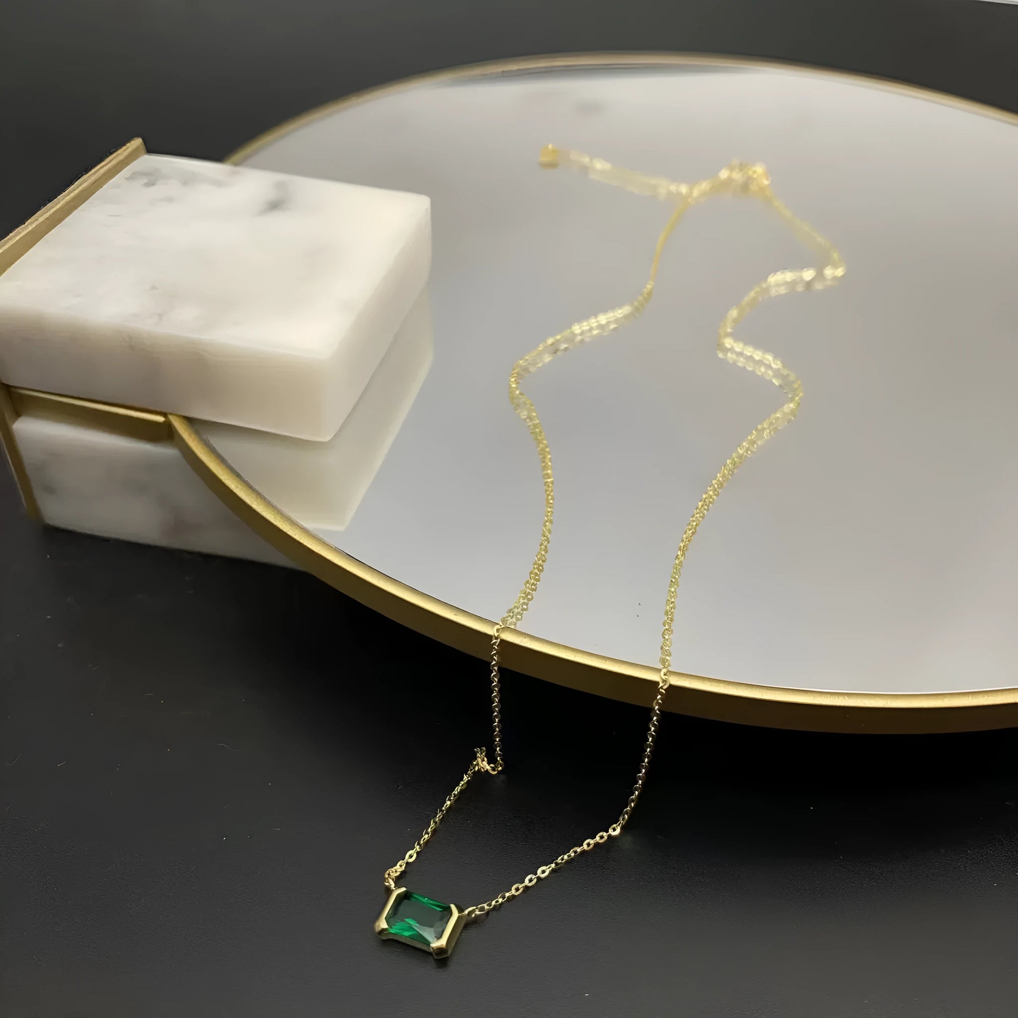 Gold geometric quadrilateral pendant necklace with lvzuan inlay on 42 cm chain