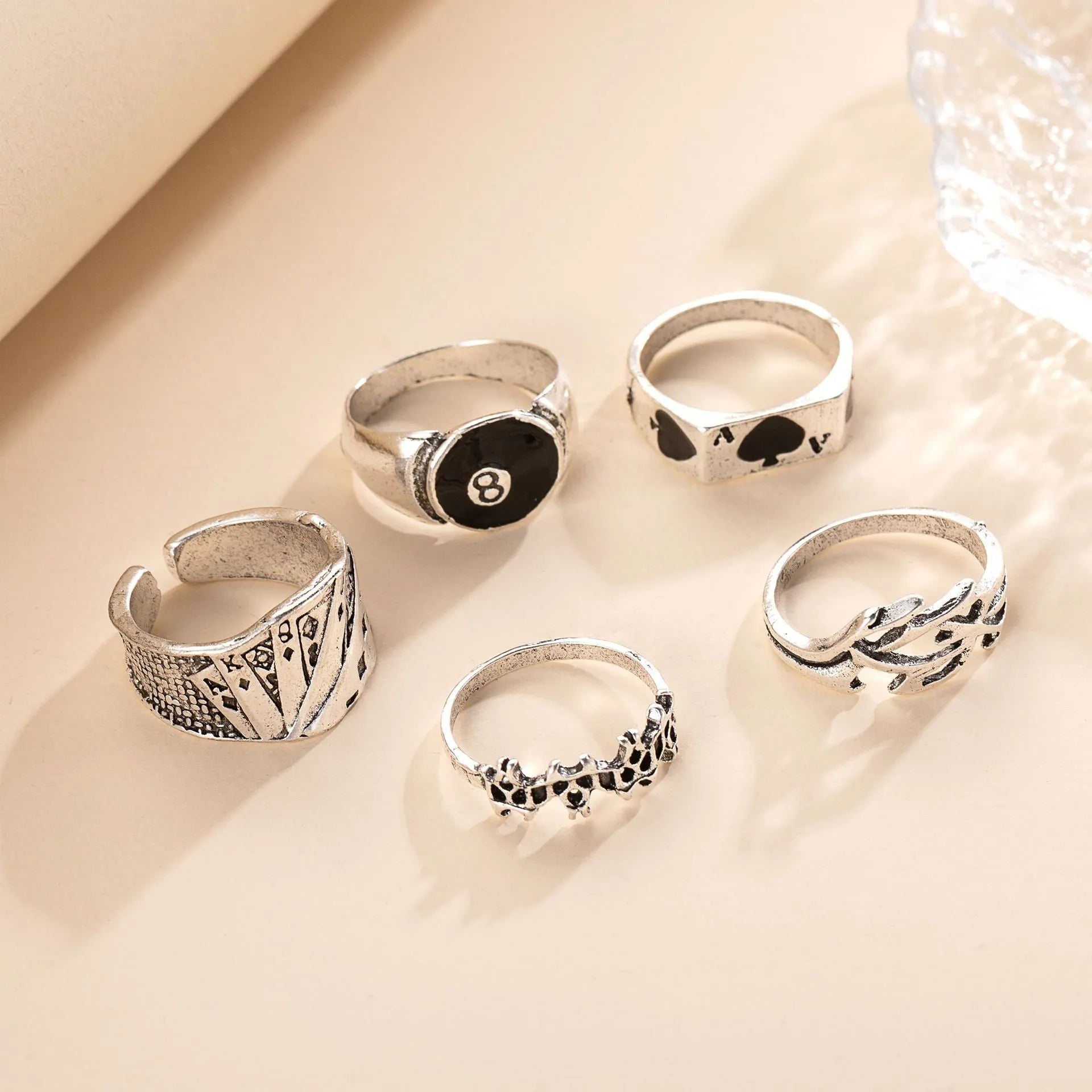 Black alloy poker ring with retro spade card design, creative personality jewellery accessory