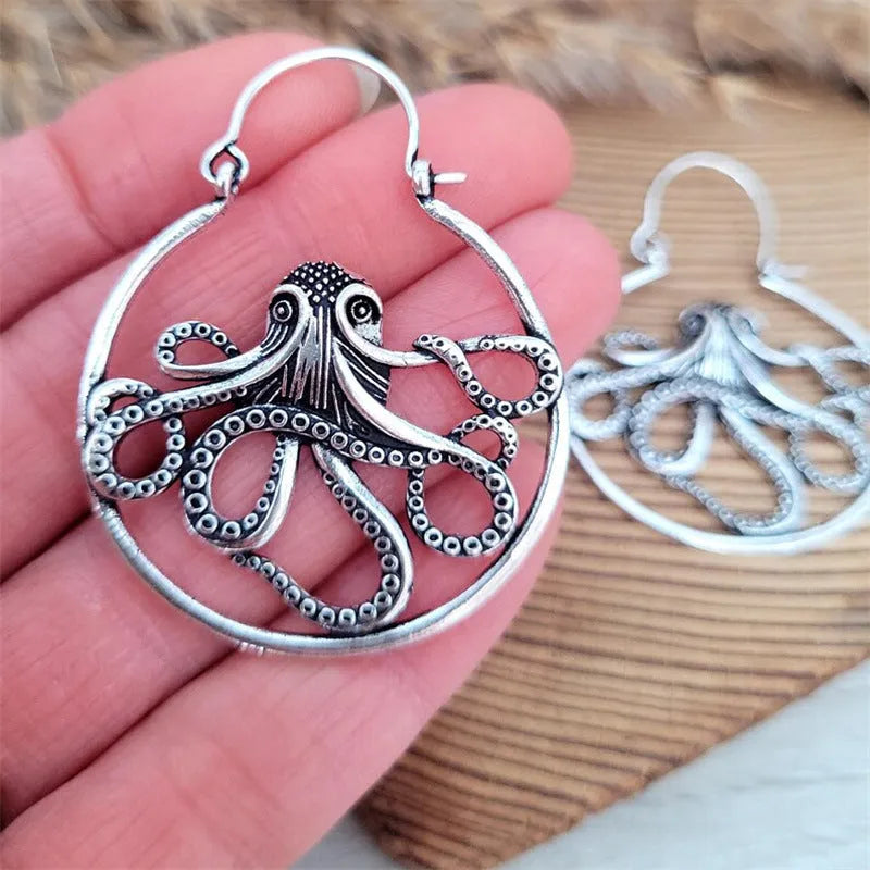 Vintage antique silver octopus earrings in zinc alloy with electroplated finish