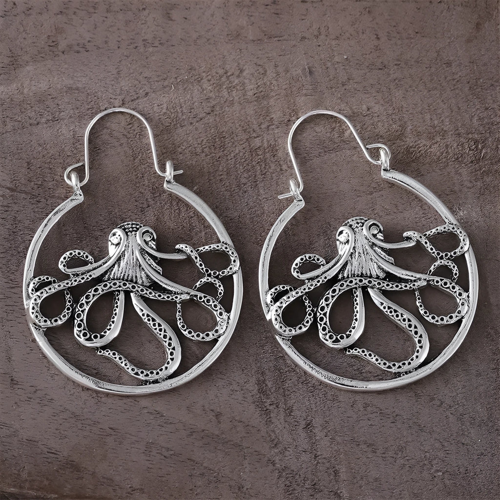 Vintage antique silver octopus earrings in zinc alloy with electroplated finish