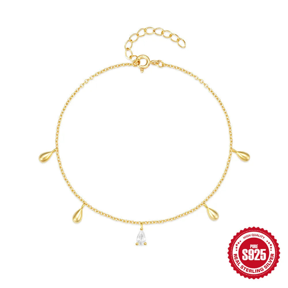Gold-coloured S925 sterling silver bracelet with a water drop diamond pendant