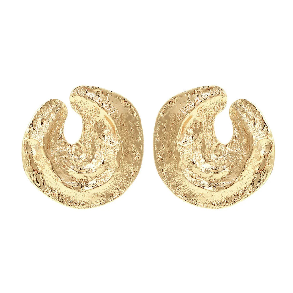 Exaggerated geometric women's earrings with irregular pleating and cold concave-convex texture in gold finish