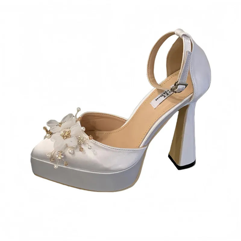 White microfiber platform high heels with oversleeves or shoe covers, mid heel 3-6cm, rubber sole, sizes 35-40