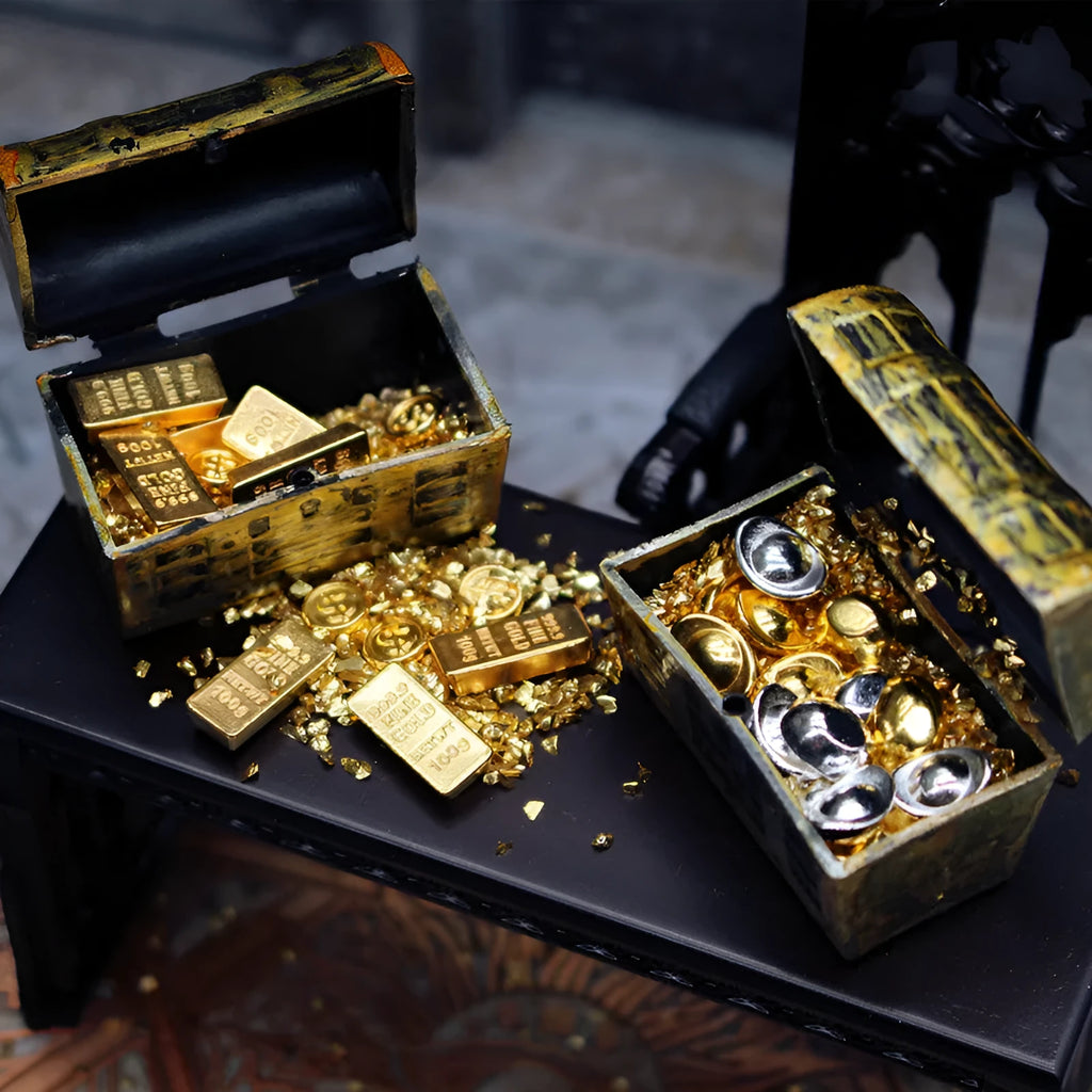 Alloy gold coin treasure box and gold bar miniature dollhouse accessories.