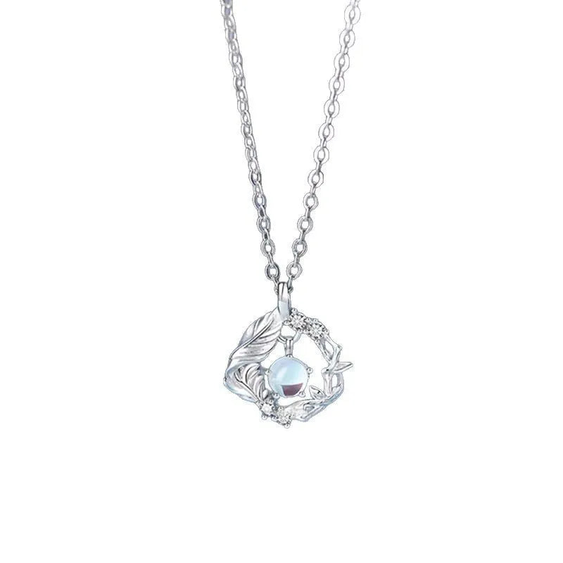 Women's creative tree and bird pendant necklace in alloy with adjustable 41-50cm length