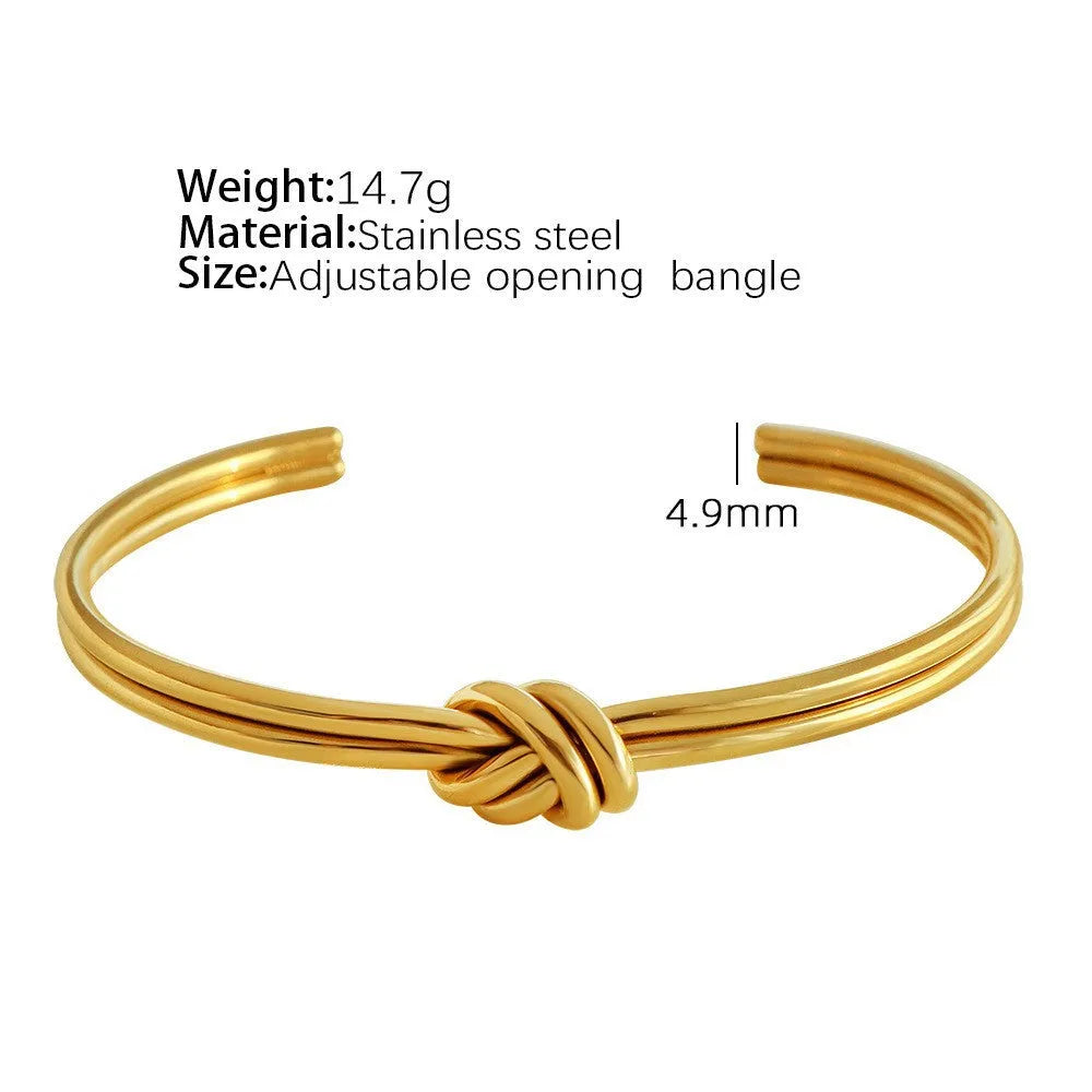 Women's adjustable C-shaped bracelet with double-layer knotted design in gold or silver finish