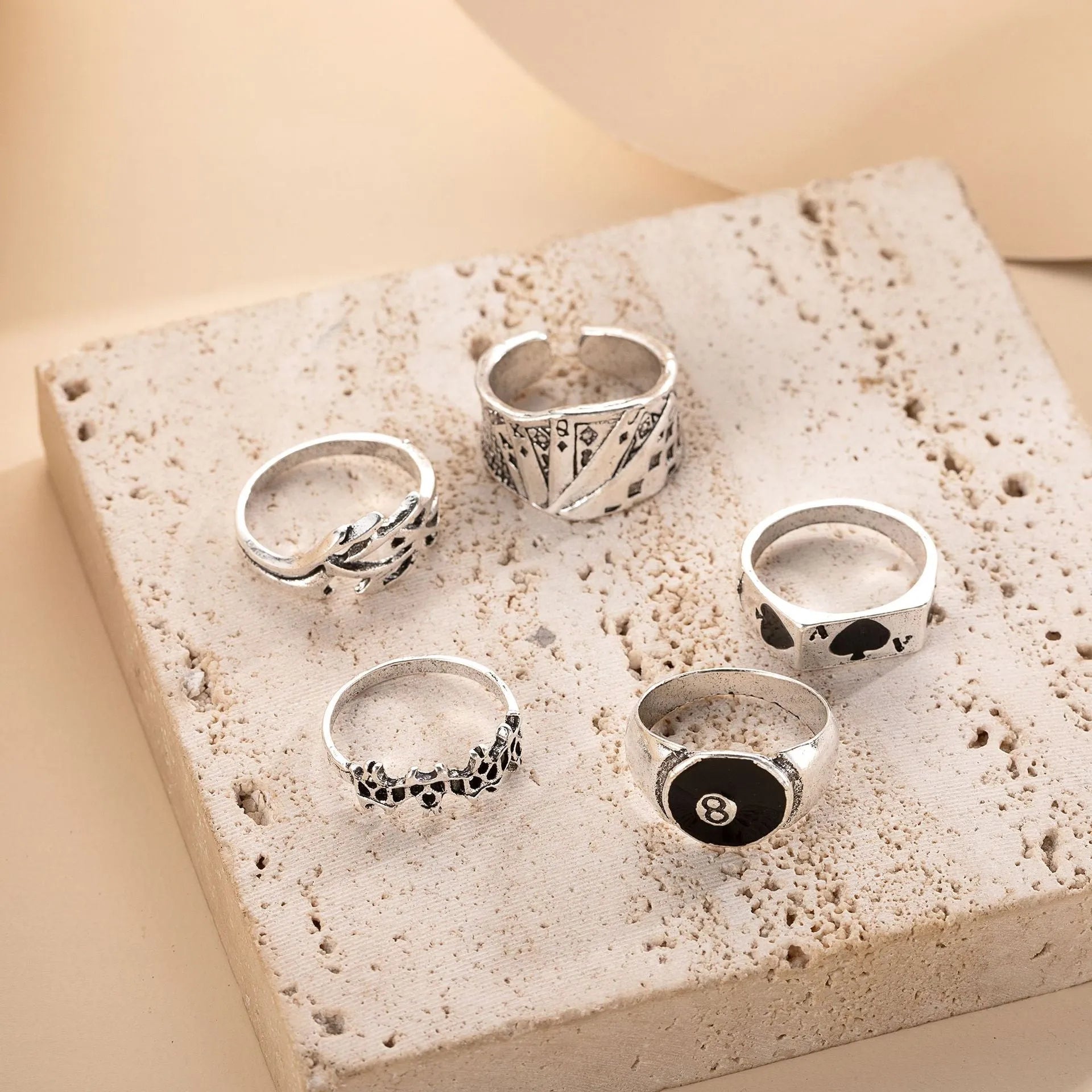 Black alloy poker ring with retro spade card design, creative personality jewellery accessory