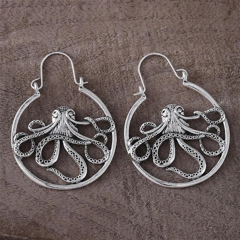 Vintage antique silver octopus earrings in zinc alloy with electroplated finish