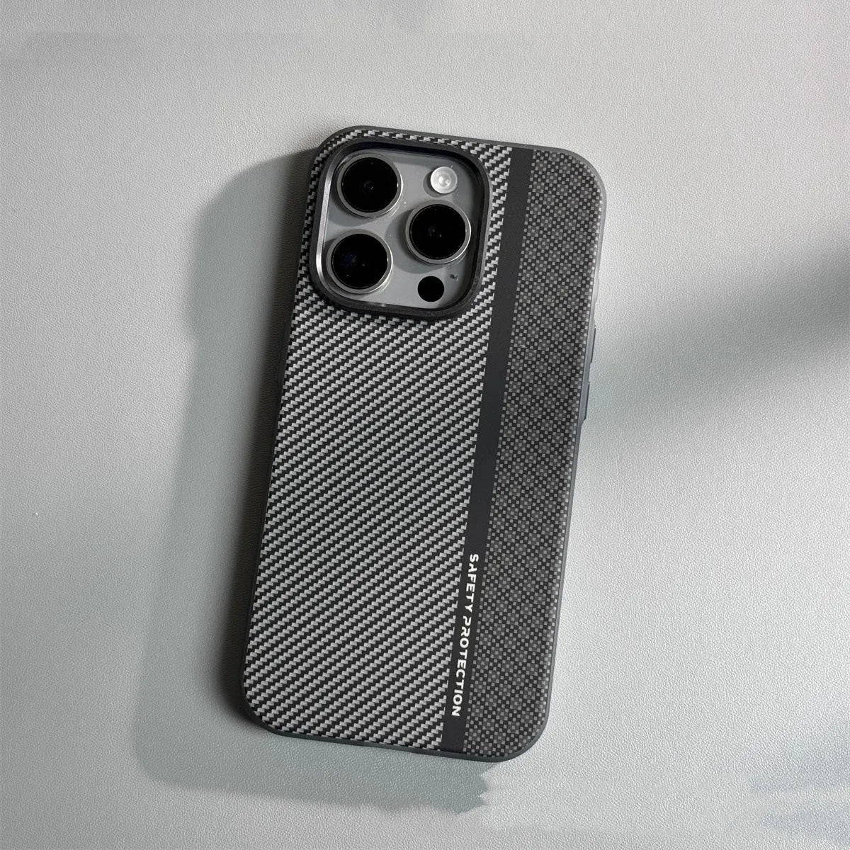 Carbon fiber drop-resistant protective cover for iPhone 12 13 14 Pro Max in black plaid pattern with frosted finish
