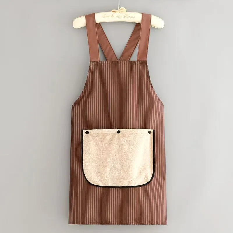 Men's oil-proof kitchen apron with adjustable waist belt in black colour