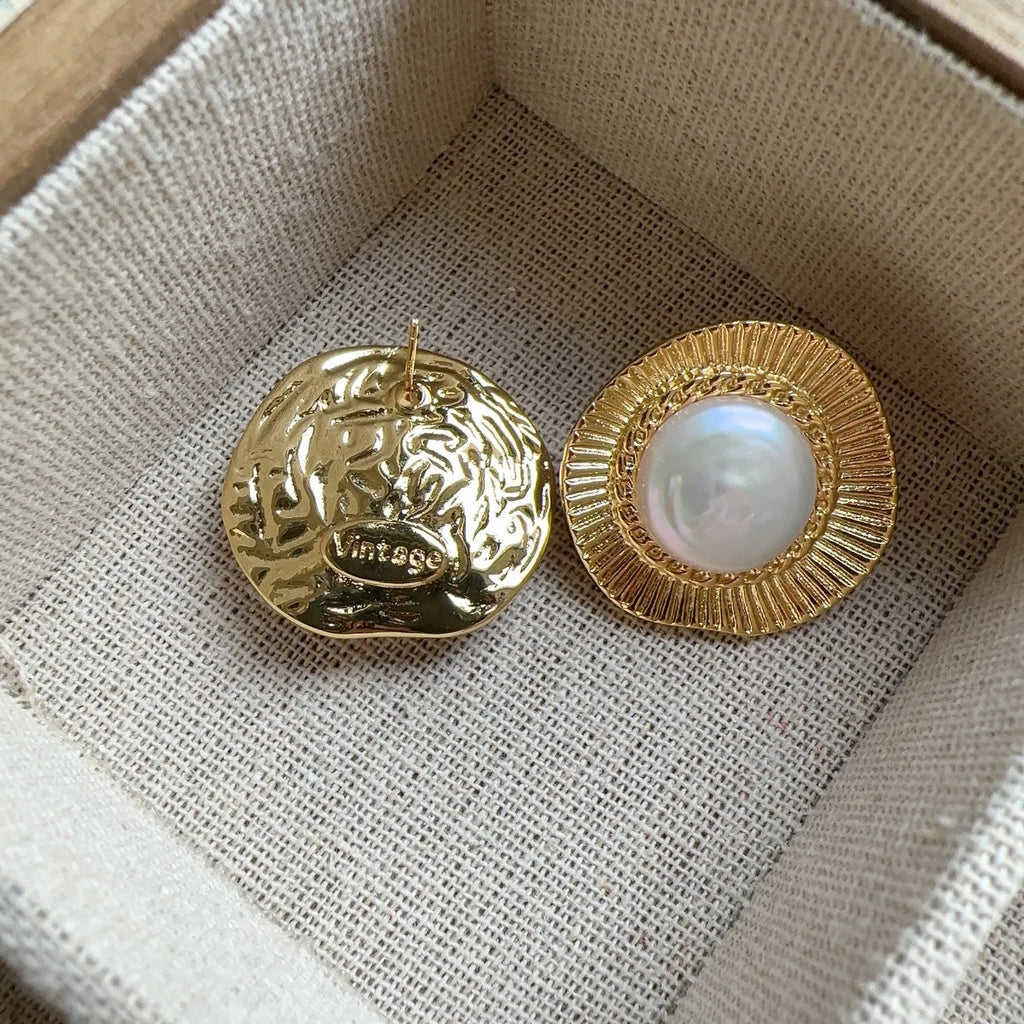 Gold electroplated round retro earrings with simple French-style vintage design for women