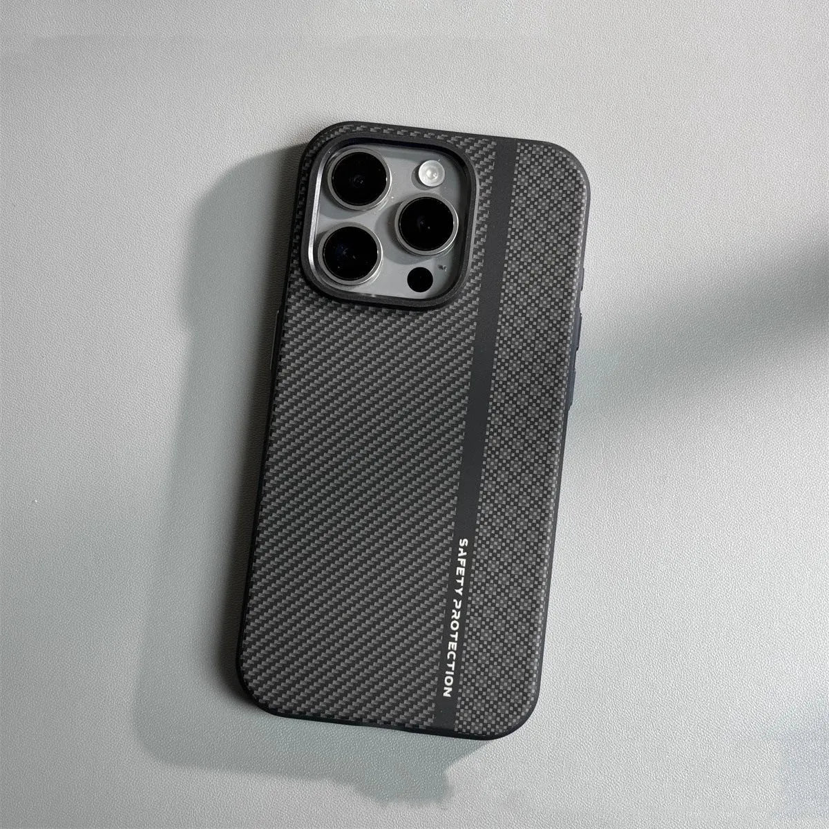 Carbon fiber drop-resistant protective cover for iPhone 12 13 14 Pro Max in black plaid pattern with frosted finish