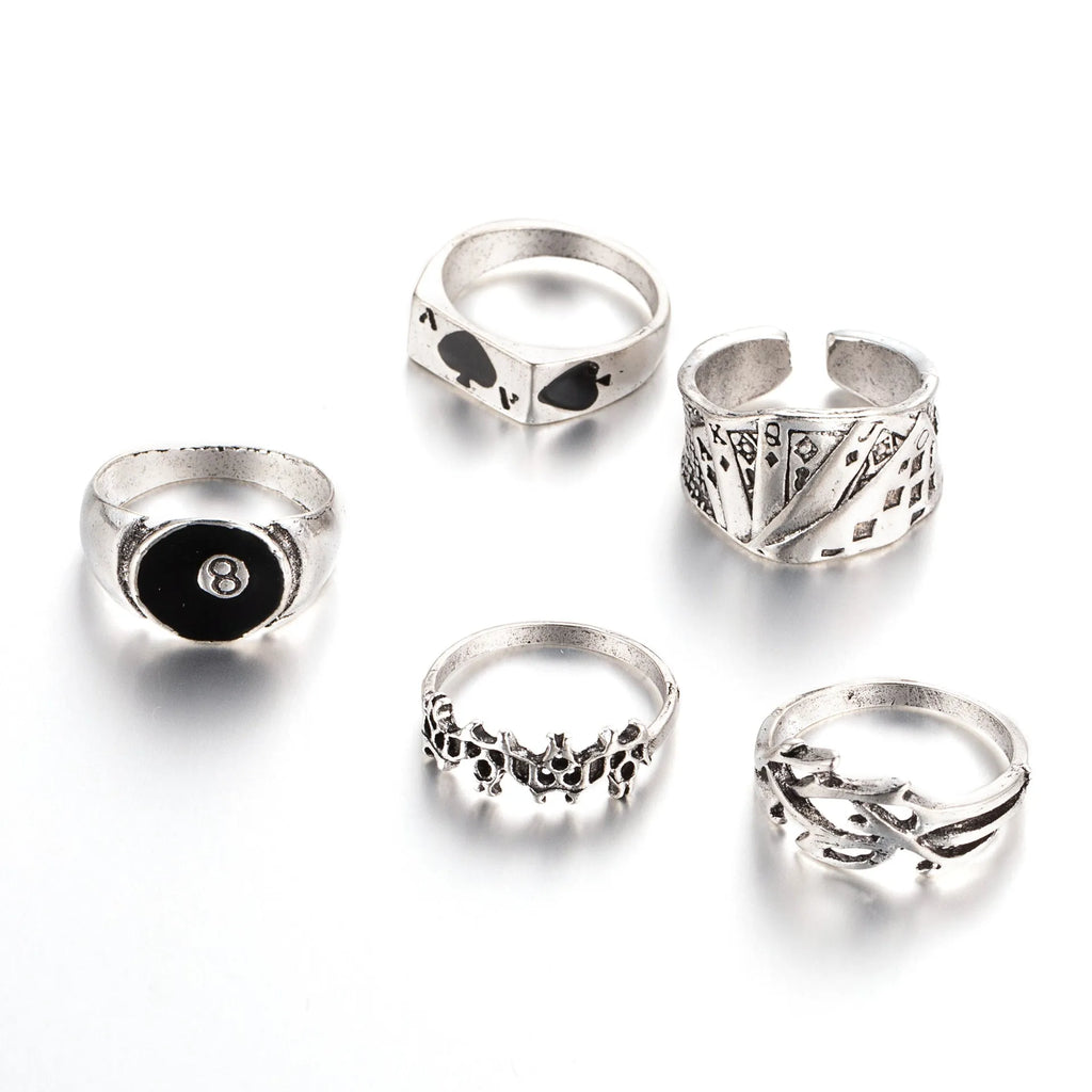Black alloy poker ring with retro spade card design, creative personality jewellery accessory