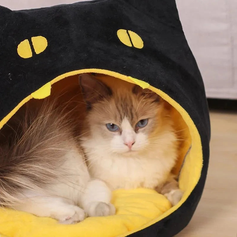 Grey cat shape pet bed with enclosed design and soft plush material