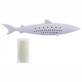 Green silicone fish-shaped cat chew toy with breathable side holes and catnip compartment, measuring 3.5x15.5cm