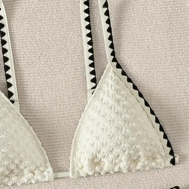 Women's white or blue polyester bikini swimsuit in European and American sizes for swimming