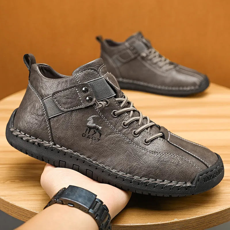 Men's casual velcro sneakers in black with microfiber upper and rubber sole, lace-up front and car stitching detail