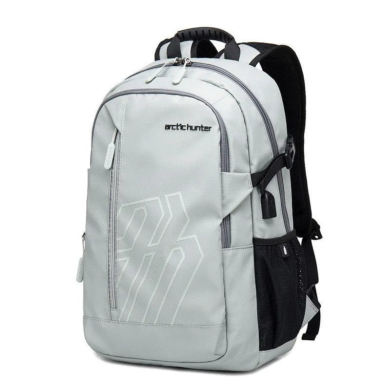 Casual plaid polyester backpack for an 18-inch laptop with an adjustable curved shoulder strap