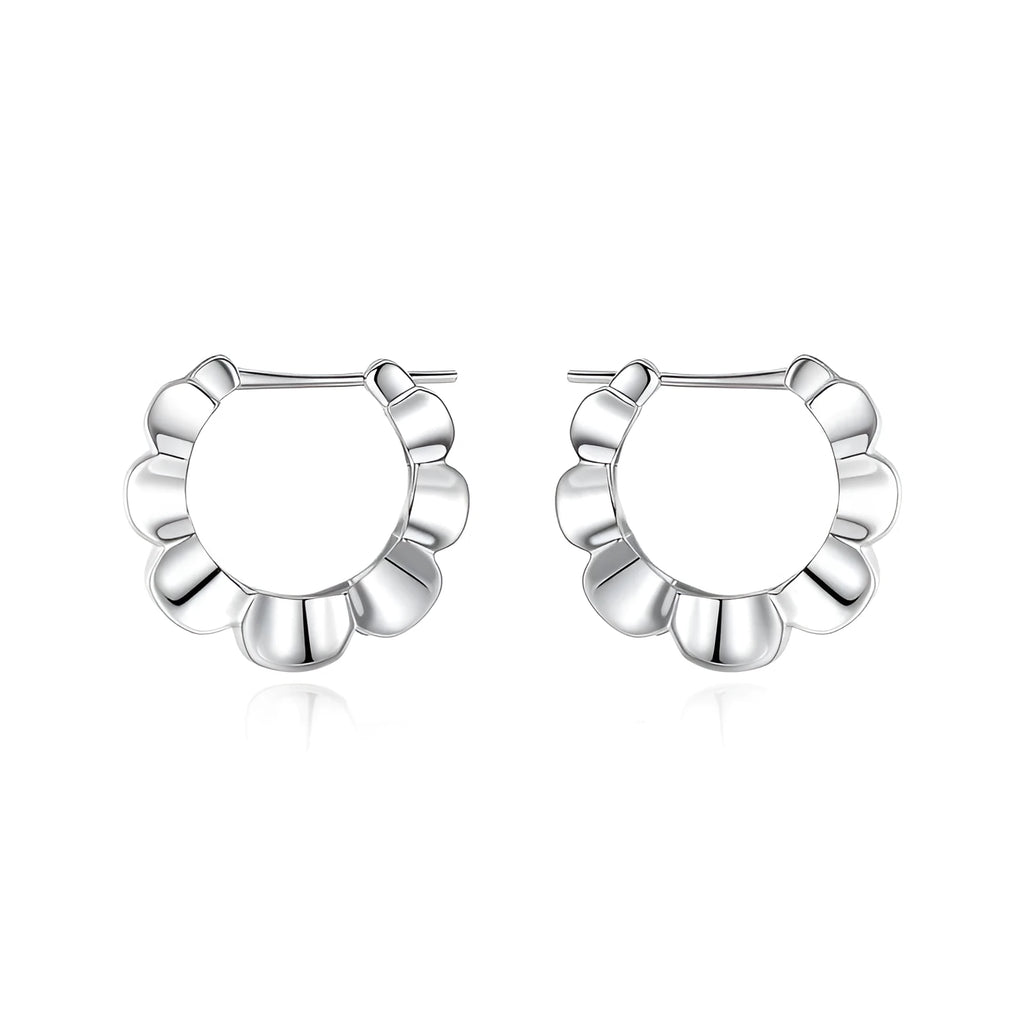 A pair of sterling silver retro geometric earrings with round elements and an electroplated finish.