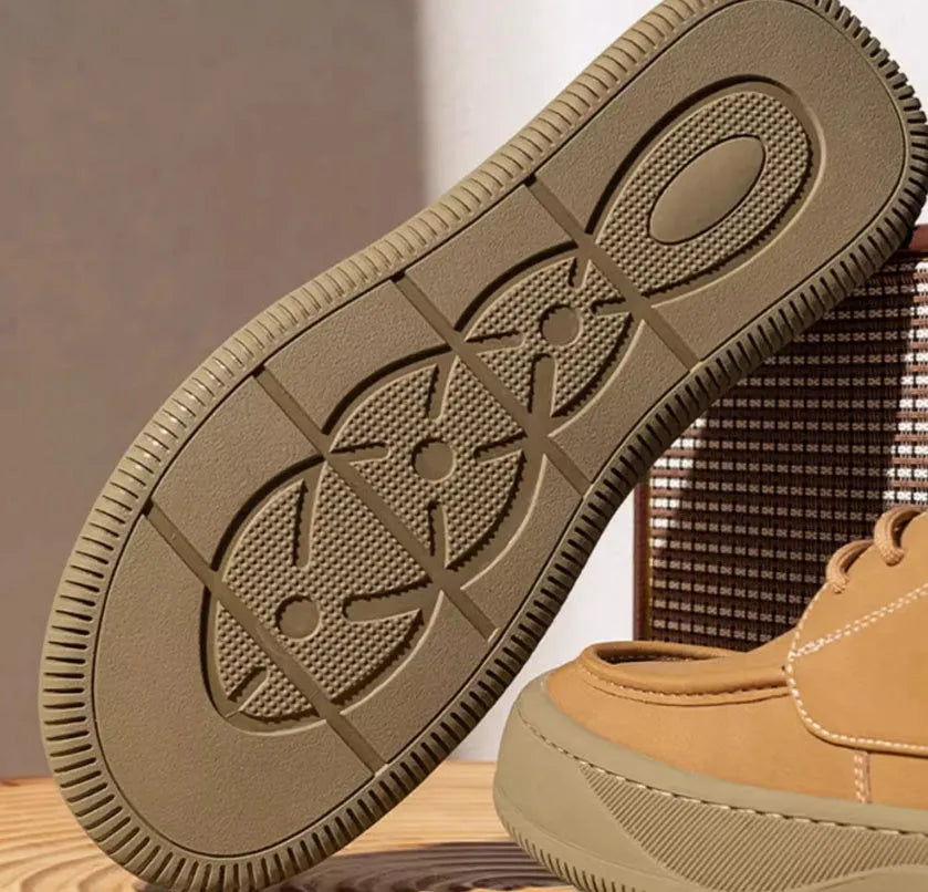 British retro brown leather casual shoes with big toe design and stitched detailing