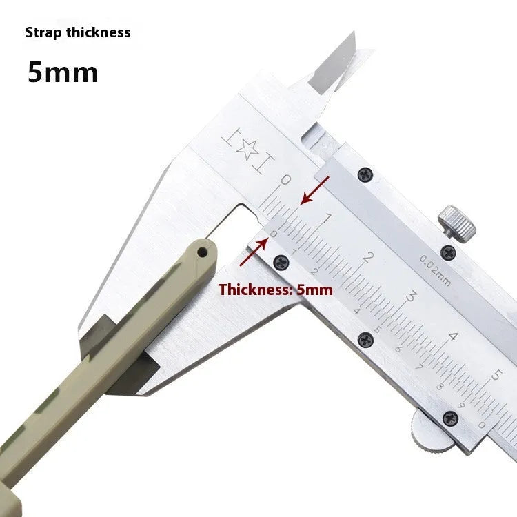 Green camouflage silicone watch strap for 22mm flat head lugs, showing thickness and length.