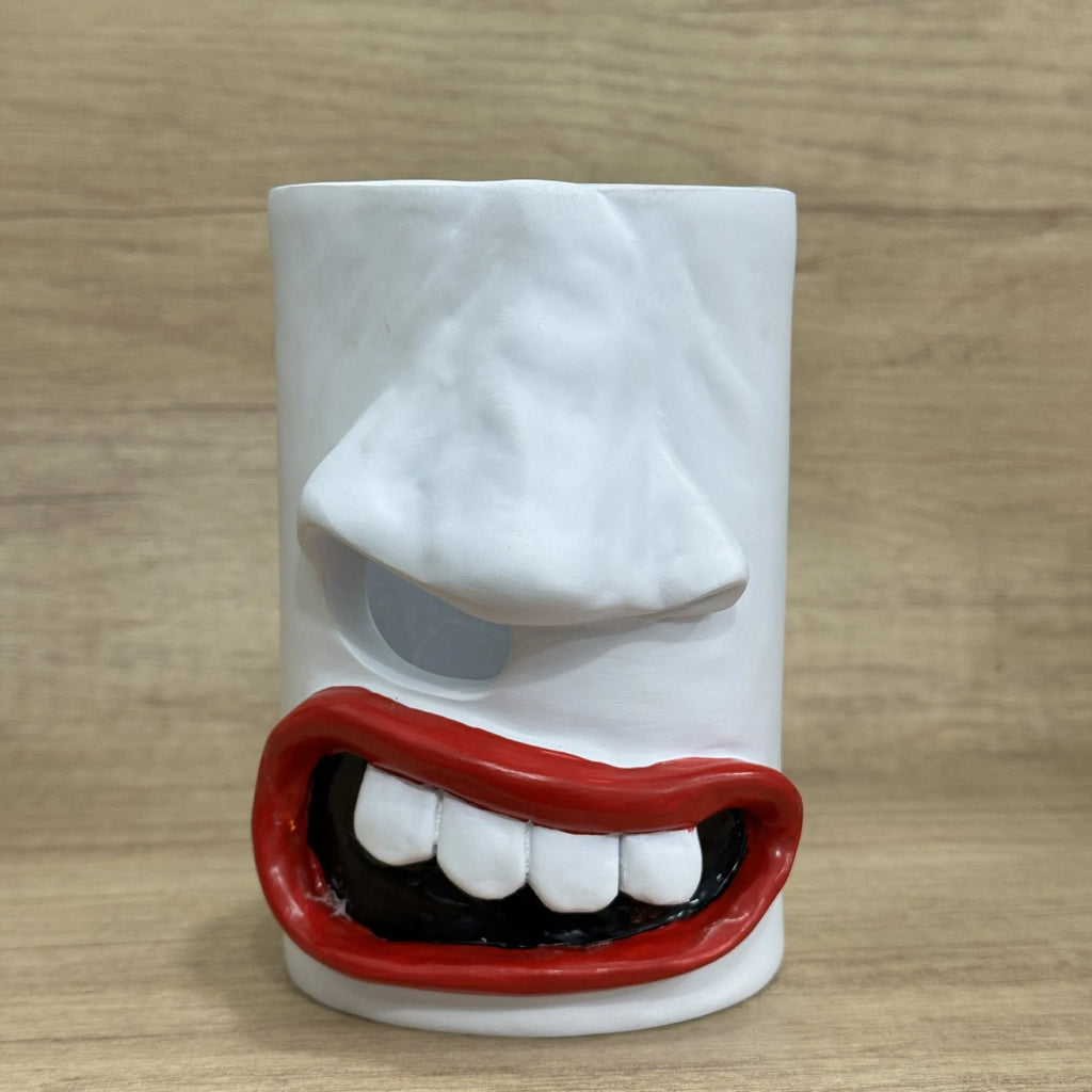 American style colourful resin desktop tissue box holder measuring 8.5cm by 14.6cm