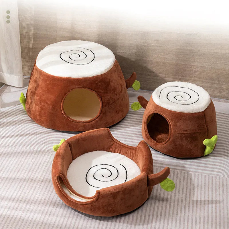 Transformable double-layer tree stump cat nest in natural brown with cream cushion and arched front doorway