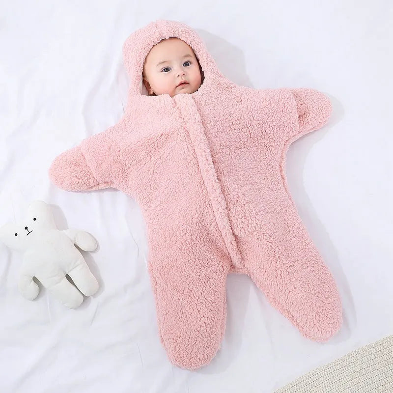 Starfish lamb velvet baby sleeping bag with hood and zipper closure for infants 0-6 months