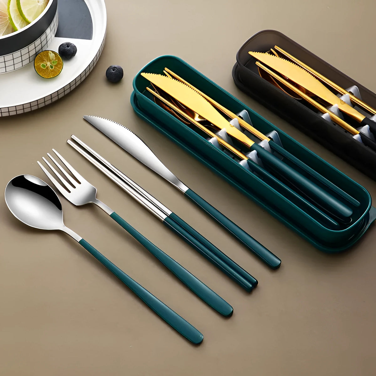 304 stainless steel portable cutlery set with gold knife fork spoon and mesh bag