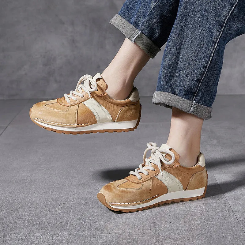 Classic retro casual sneaker in brown genuine cowhide leather with white non-slip rubber sole and low top design