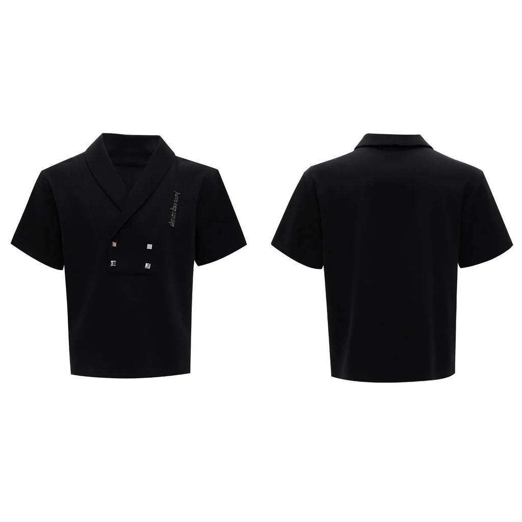 Men's dark grey V-neck padded shoulder short-sleeve jacket and matching shorts sports suit.