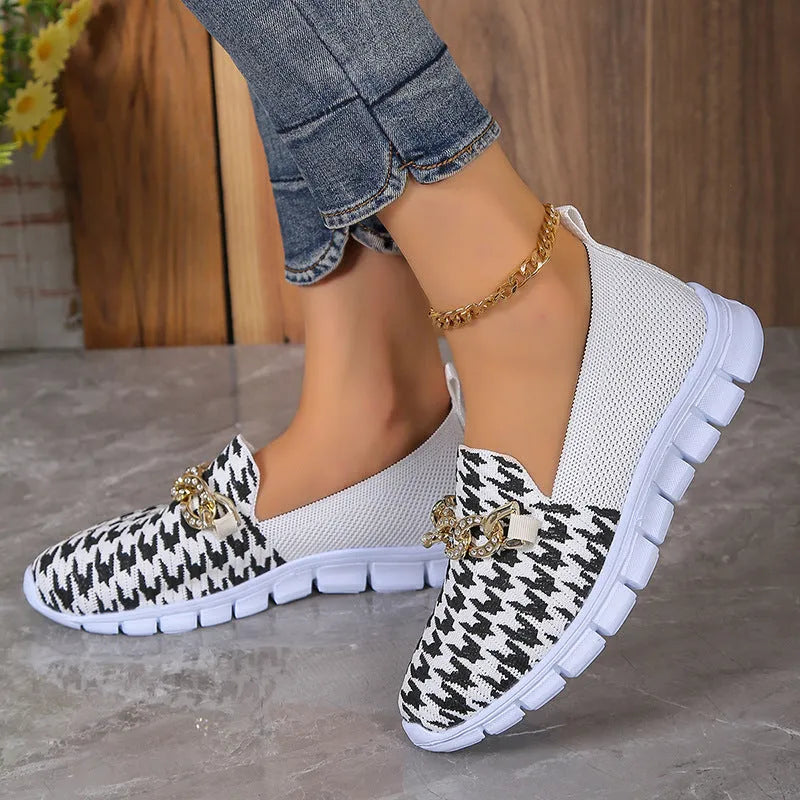 Casual Houndstooth Print Chain Mesh Shoes Summer Walking Sports Flat Shoes Women Breathable Loafers with Metal Detail Rubber Sole Low Heel Platform Round Toe