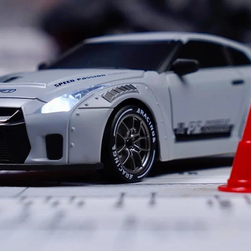 Proportional remote control high-speed drift car in Y914 cloudy blue with plastic body and USB charging port