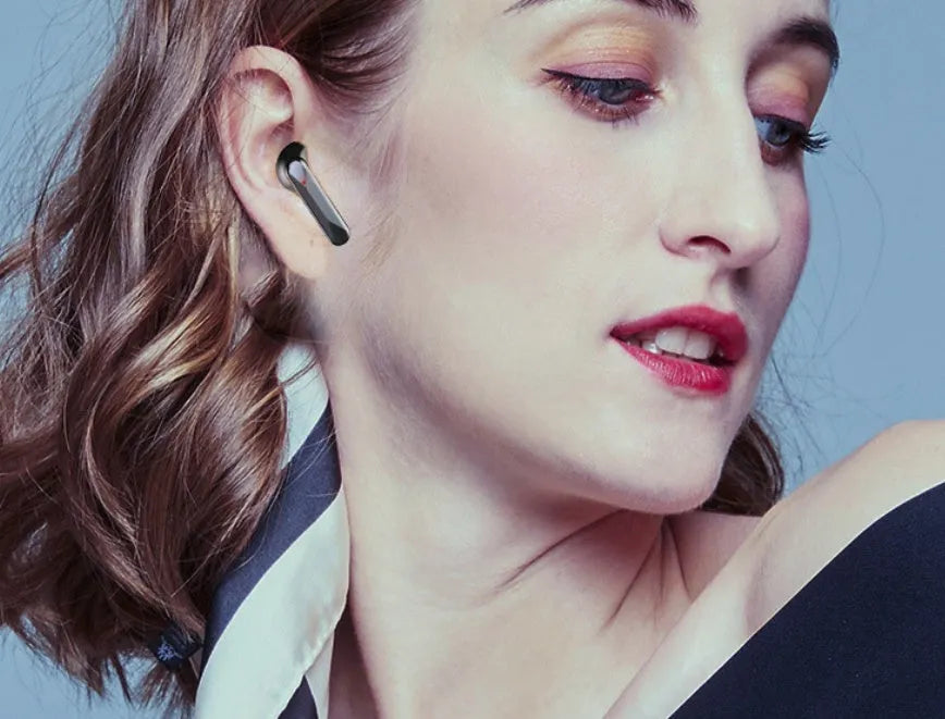 Wireless e-sports headset with Bluetooth 5.0, stereo earplug design, power display, in black colour