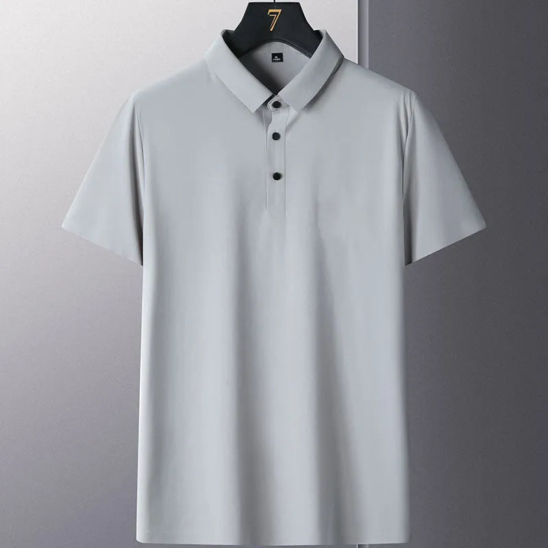 Non-ironing solid colour short sleeve men's business casual shirt in navy blue.