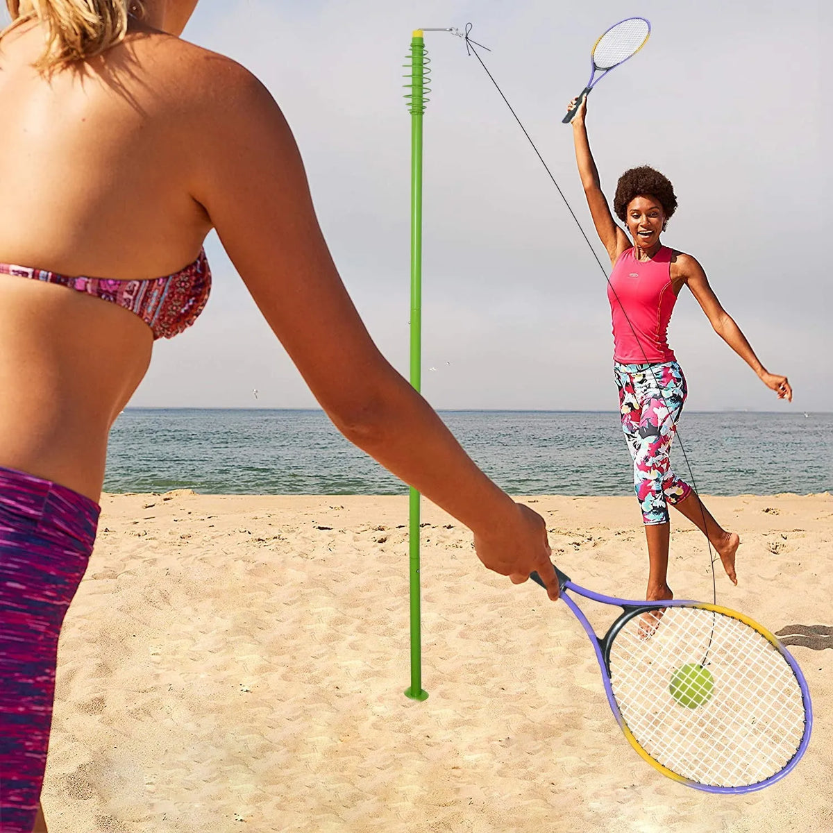 Single tennis trainer with rope, rotating racket, 161cm iron pole, base type or ground plug, ball with string.