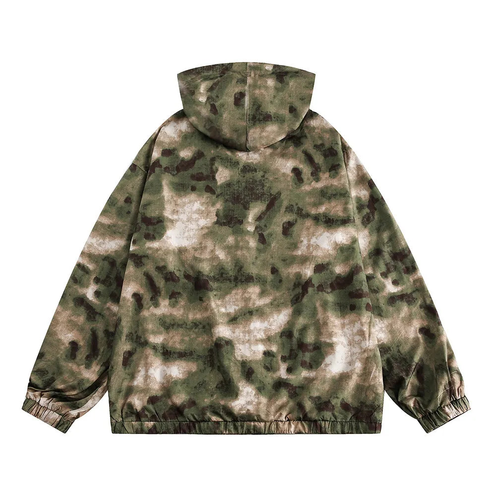 Hooded camouflage sun protection jacket for men in loose fit polyester
