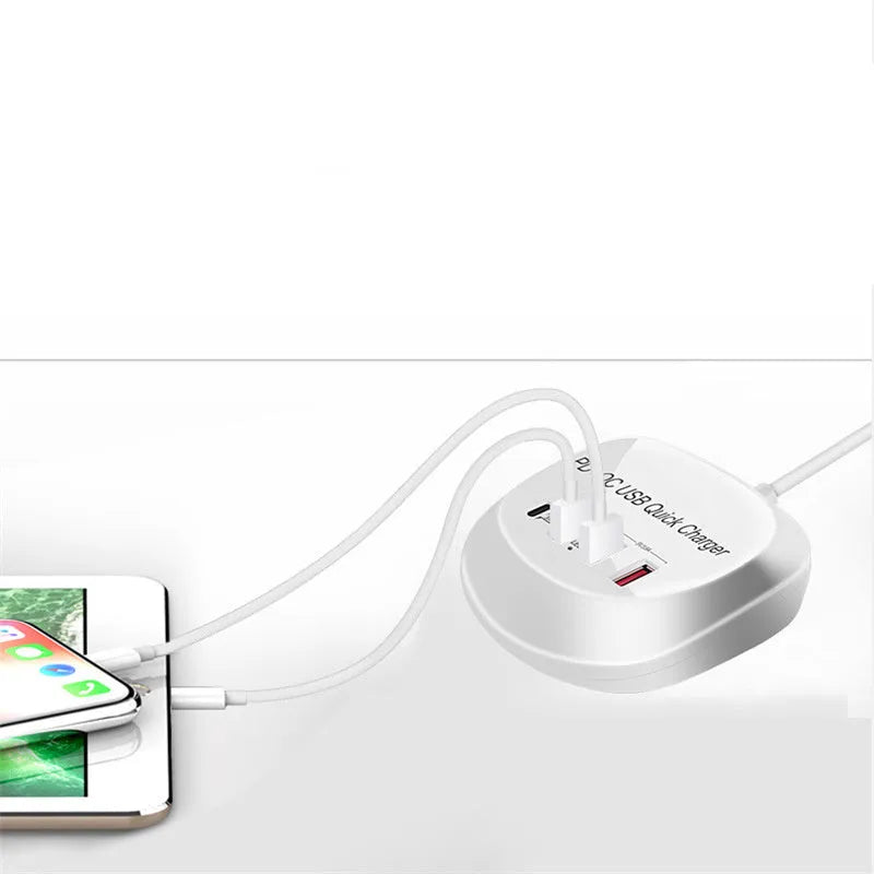 White 4-port USB charger with QC3.0, compact 90x31x86mm, with EU UK US plug adapters