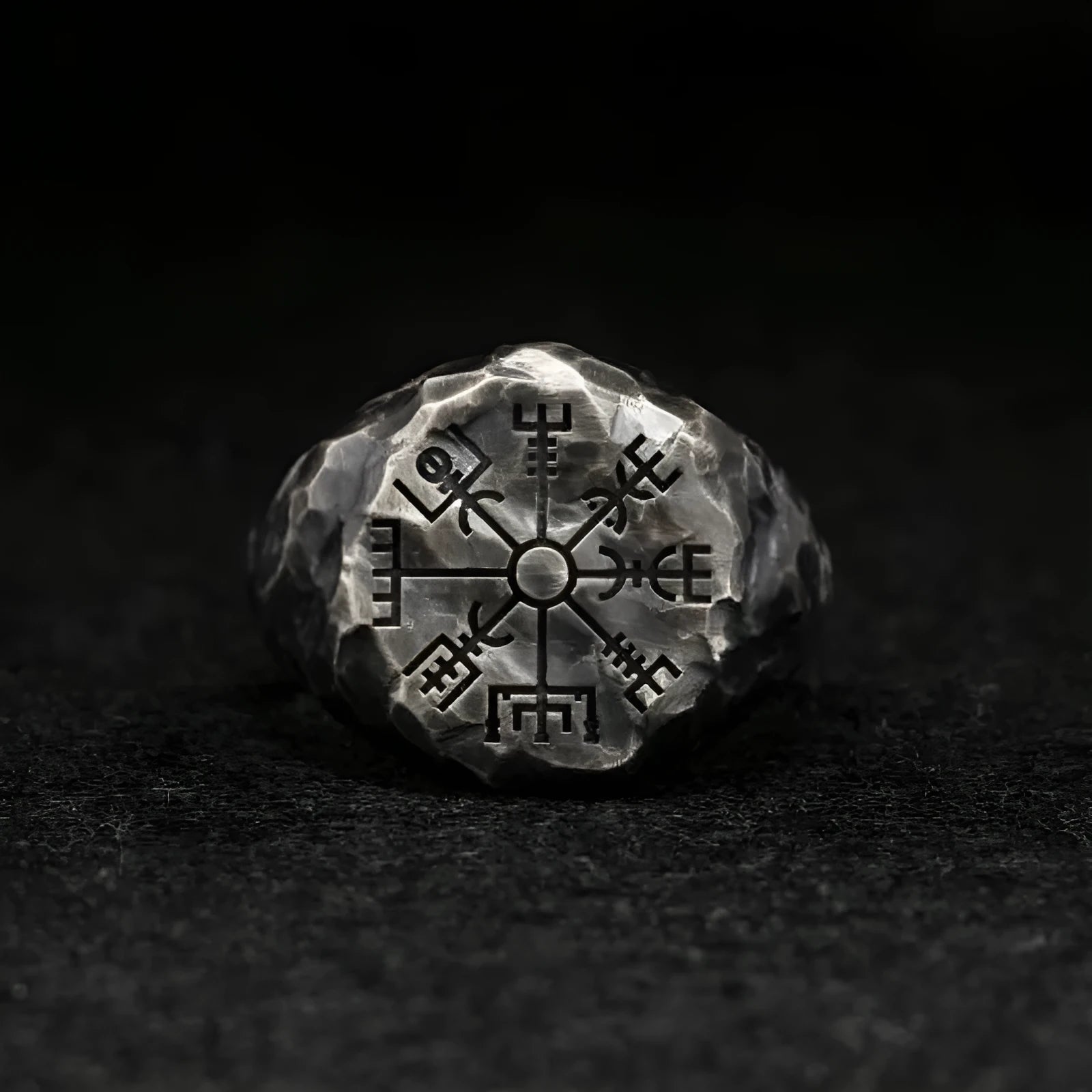 Fashion retro carved compass ring with adjustable alloy band and letter pattern