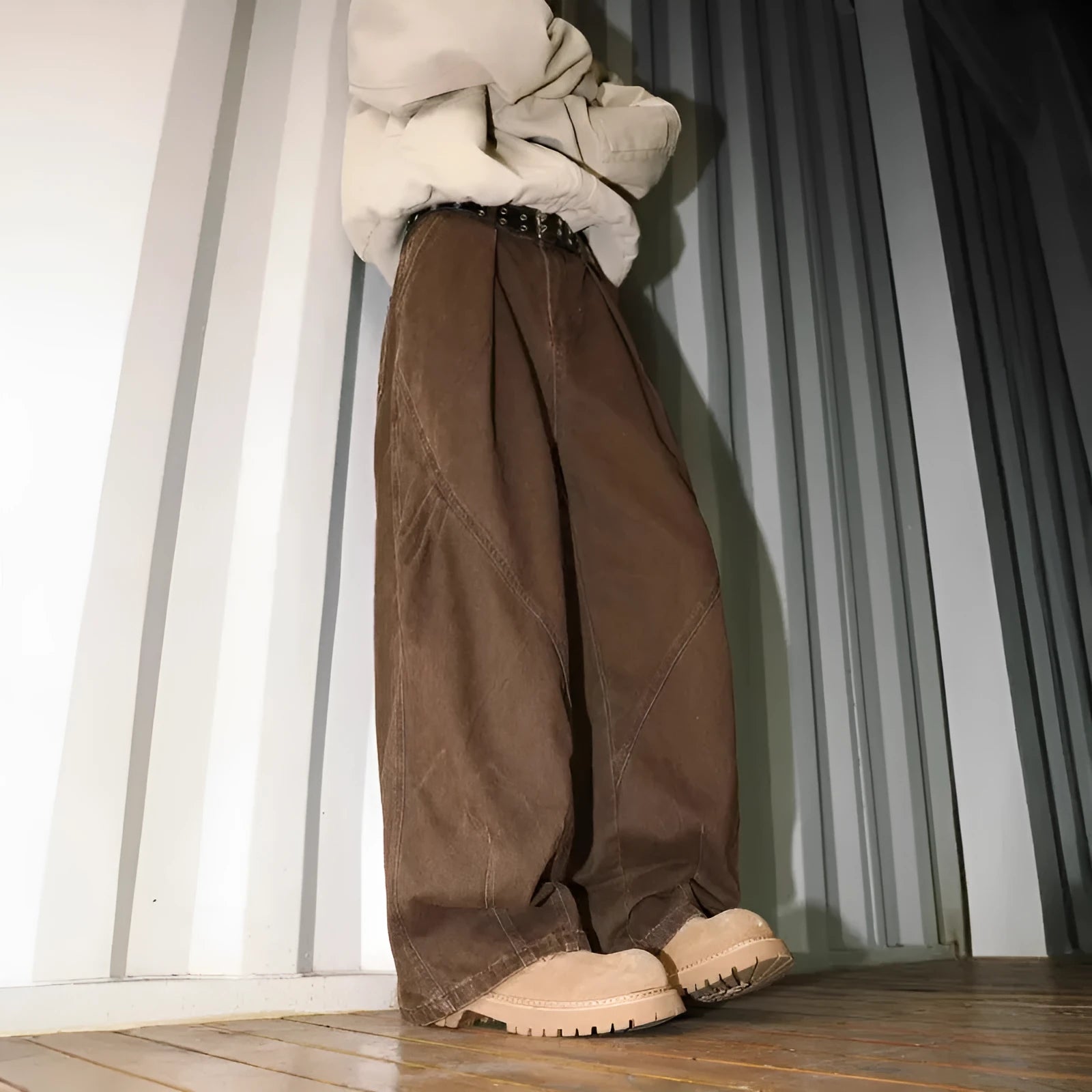 Men's pleated straight leg trousers in stripe pattern with mid waist design