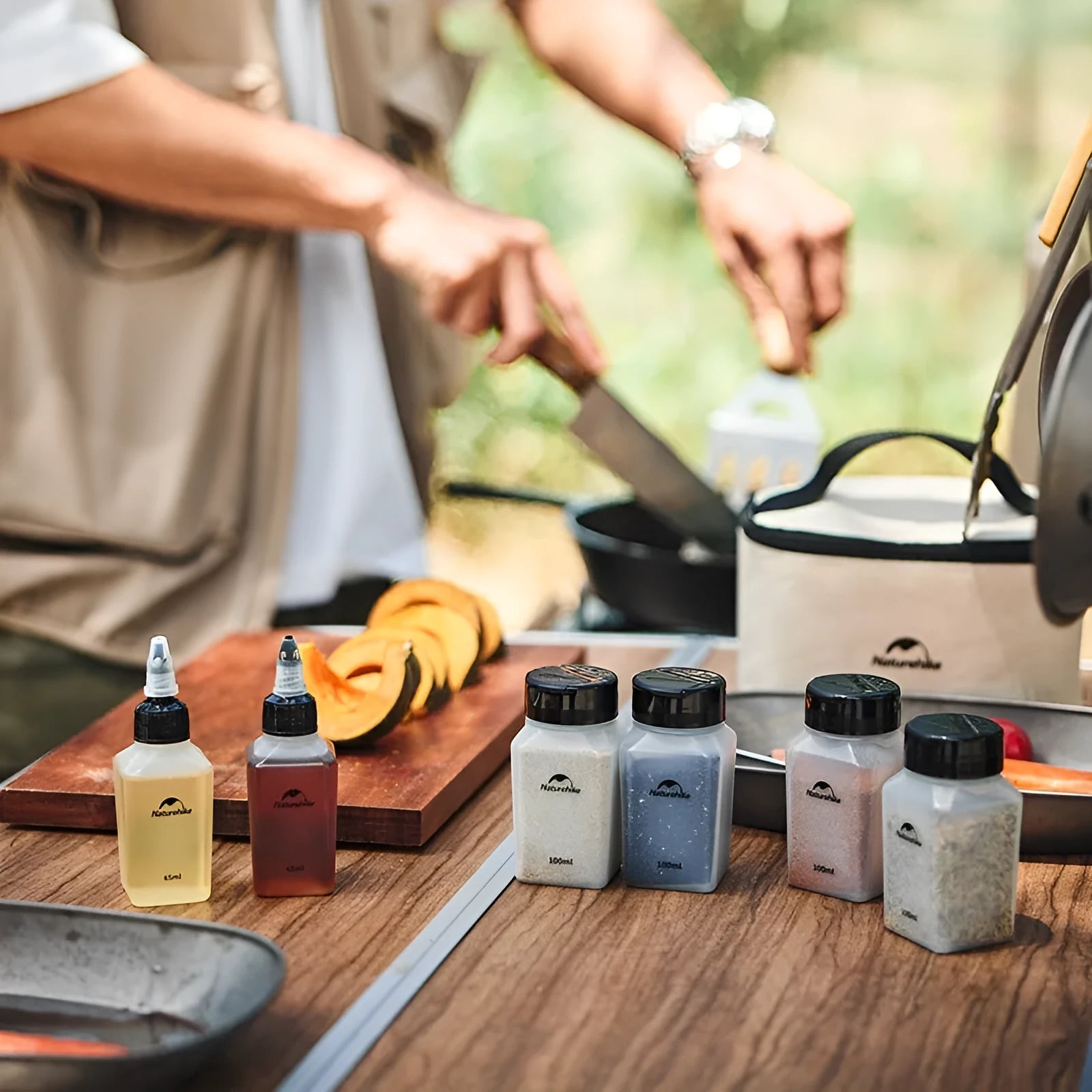 Naturehike portable seasoning bottle six-piece set in modern simplicity design