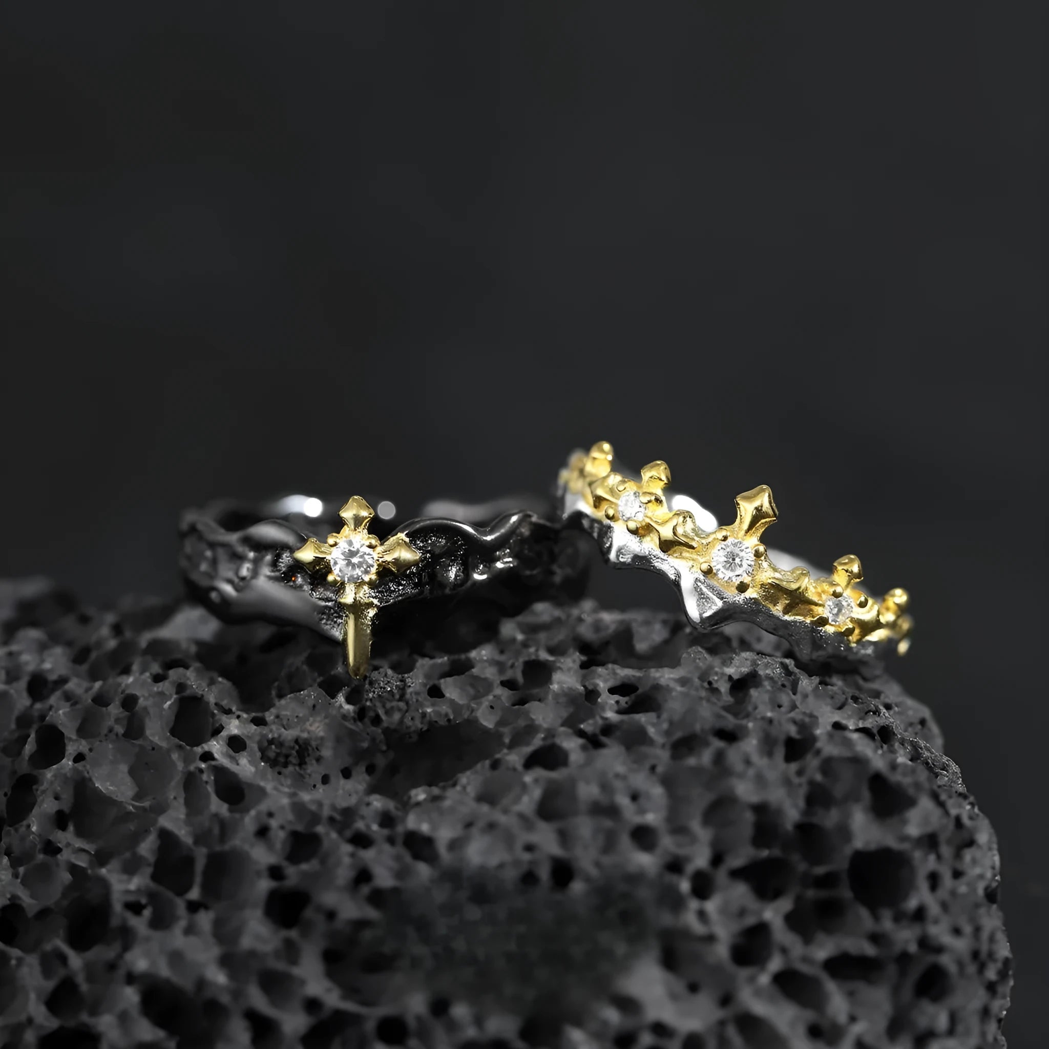 Adjustable opening silver ring with electroplated white gold or black gold finish