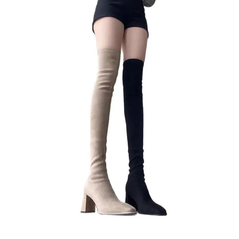Women's solid colour over-the-knee chunky heel boots with side zipper and square toe in black