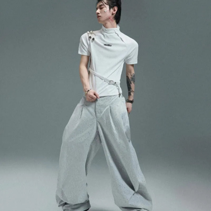 Men's slim fit cotton T-shirt with metal belt design and small stand-up collar in black and white options