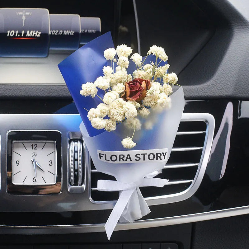Dried flower car air freshener with botanical bouquet for vehicle air conditioning vents