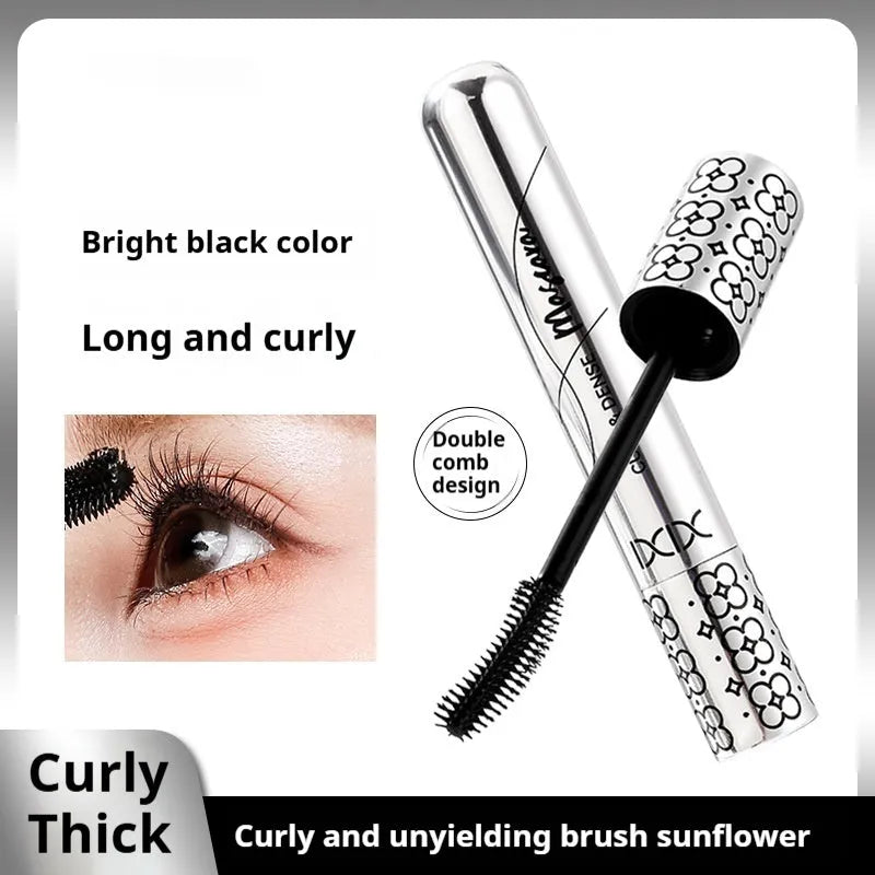 Natural long curling mascara in black for everyday eye makeup suitable for neutral skin